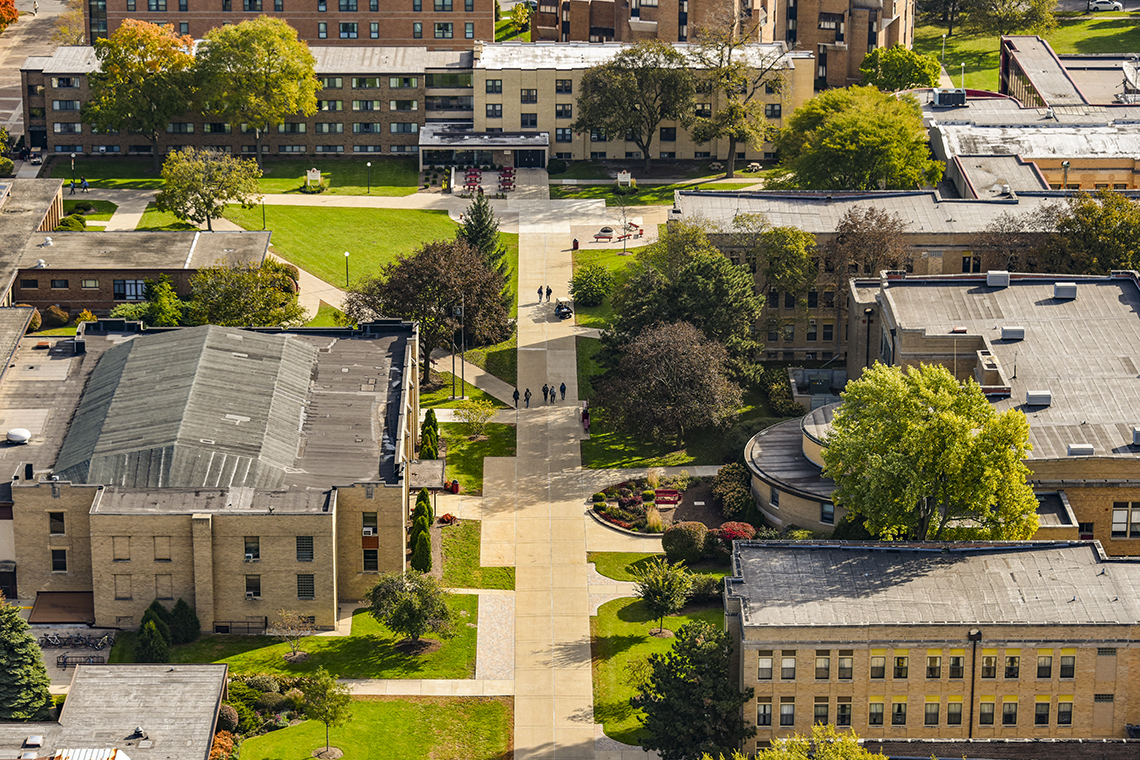 Visit_campus.jpeg